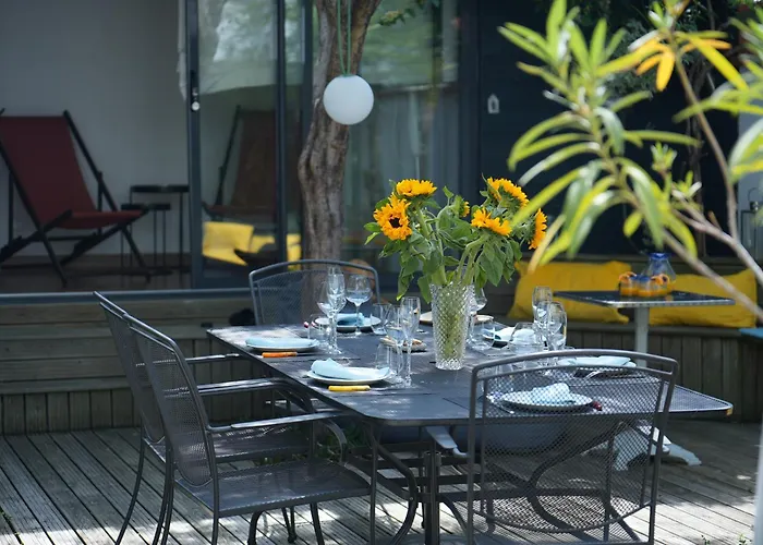 La Maison Jasmin - 8 Personnes - Parking Prive - Climatisation - Jardin Feriehus