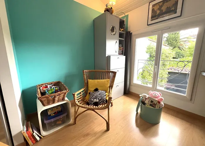 La Maison Jasmin - 8 Personnes - Parking Prive - Climatisation - Jardin Feriehus