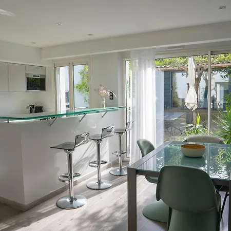 Ferienhaus La Maison Jasmin - 8 Personnes - Parking Prive - Climatisation - Jardin Toulouse