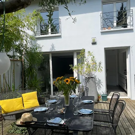 La Maison Jasmin - 8 Personnes - Parking Prive - Climatisation - Jardin בית נופש